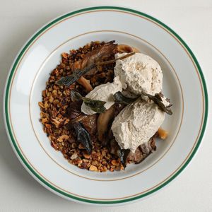 Grilled Oyster Mushrooms with Porcini Mushroom Cream  at Venn Canteen in Porto