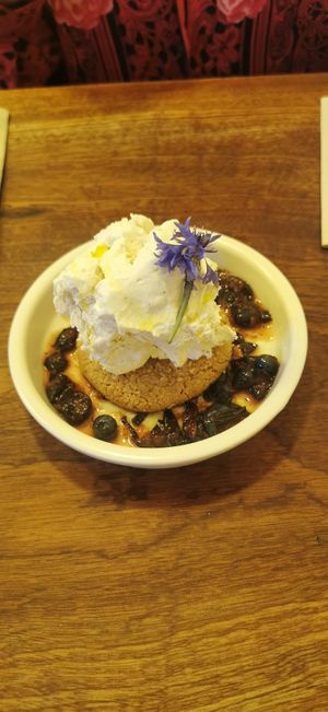  at Venn Canteen in Porto