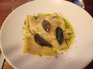  at Venn Canteen in Porto