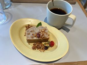 Vegan ginger bread and black coffee  at Koharubiyori Tokyo - 小春日和 in Tokyo