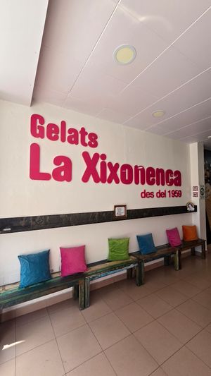 Interior at La Xixonenca in L Estartit