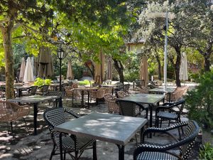   at Cachivache in La Cabrera