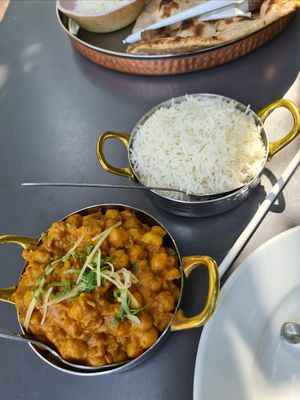 Chana masala at Mandala in Warsaw