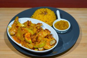 Pseudo chicken tikka masala at Vege House in Belgrade