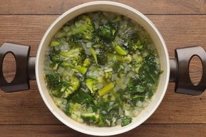 Broccoli soup at Vege House in Belgrade