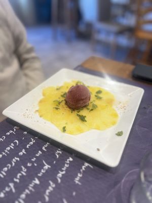 Pineapple carpaccio   at Le Cachotier in Carcassonne