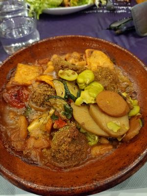 Vegan cassoulet at Le Cachotier in Carcassonne