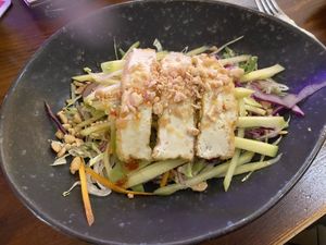 Mango Salat mit Tofu   at Viet Pho in Elmshorn