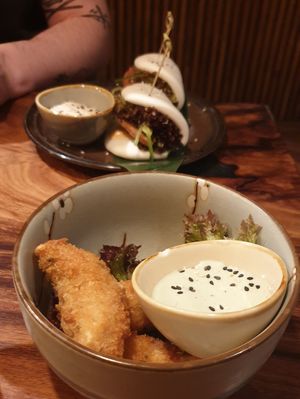 Vegan Shrimps & Mini-Burger at Udum in Cologne