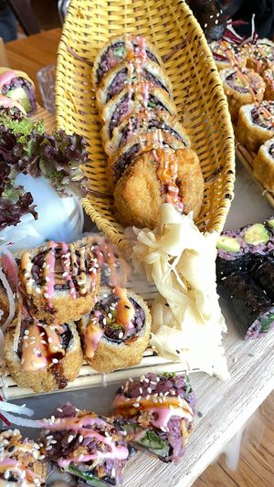 Vegane Sushi Variation 😍  at Udum in Cologne