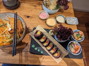 Futo maki. Tempeh bowl. Quinoa ball. at Udum in Cologne