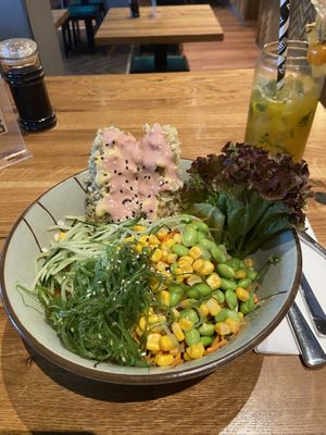 Mega leckere Bowl!  at Udum in Cologne