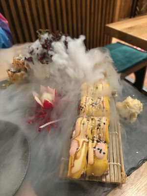 Mango roll and spicy tuna roll   at Udum in Cologne