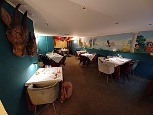 Interior at Le Taj in Menton