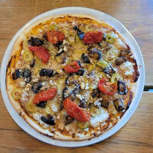 Veganized (& GF crust) "Babylon" pizza - one of the specials at Grain in Haverfordwest