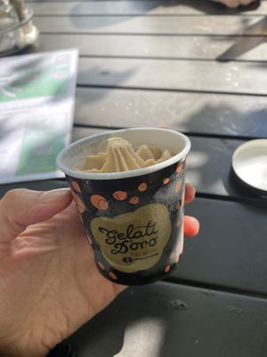 Hazelnut ice cream  at Tramontana in Cres