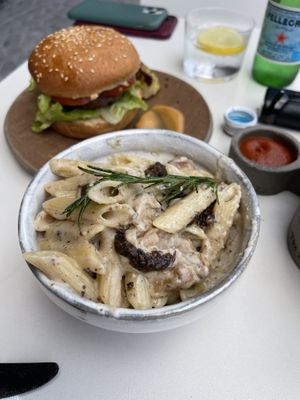   at Thalatheen  in Doha