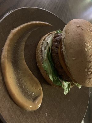 the neat burger  at Thalatheen  in Doha