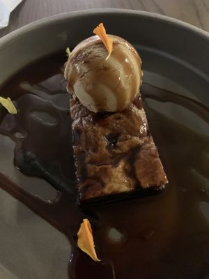 nutty pb brownie  at Thalatheen  in Doha