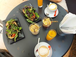 brunch at RC Coffee Lounge in Amadora