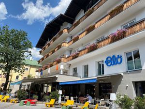 Terrasse of the Hotel and restaurant  at Hotel Blü in Bad Hofgastein