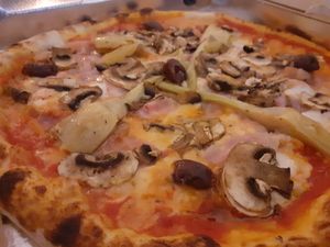 Vepricciosa at A GoGò Pizzabar in Mallorca