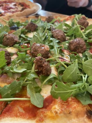 Vegan pizza: polpetta  at A GoGò Pizzabar in Mallorca