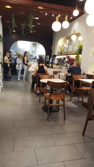 Nice place in the jewelry building at Motek Café in Miami