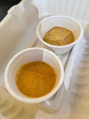 兩款醬料 at MOMO Moment 饃饃餃子 in Hong Kong Island