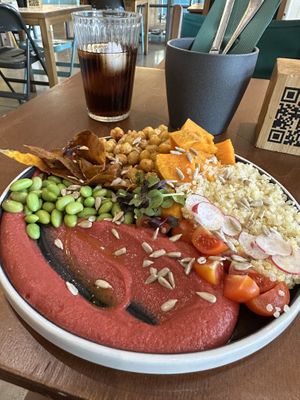 Buddha bowl  at The Club in Cordoba