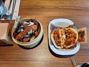 Left: Early Dawn,Right: Crispy Flowering at Miss Miu in Zug