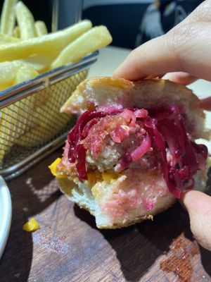 Burger at Root Vegan - 本原純素 in Hong Kong Island