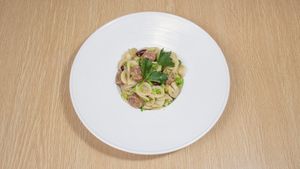 Broccoli Sausage Orecchiette #Veganuary at Root Vegan - 本原純素 in Hong Kong Island