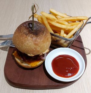 Root Burger 豆腐漢堡 #Veganuary at Root Vegan - 本原純素 in Hong Kong Island