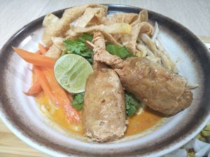 Northern Thai curry with chicken drumsticks at Root Vegan - 本原純素 in Hong Kong Island