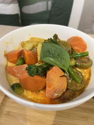 紅咖哩雜錦蔬菜天貝 ，
Signature Red Curry Veggies &
Tempeh
  at Root Vegan - 本原純素 in Hong Kong Island