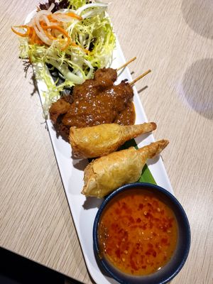 Thai bites feat beancurd chick'un drumsticks at Root Vegan - 本原純素 in Hong Kong Island
