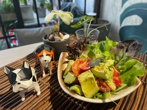 Avo Salad at Root Vegan - 本原純素 in Hong Kong Island