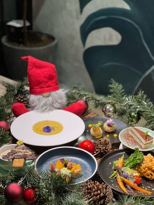 Christ Dinner at Root Vegan - 本原純素 in Hong Kong Island