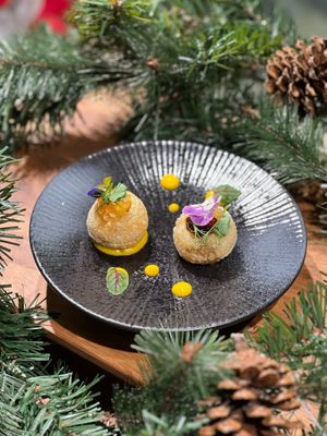 Christmas Dinner - Pani Puri at Root Vegan - 本原純素 in Hong Kong Island