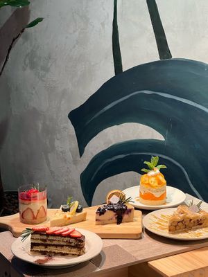 Vegan Cakes  at Root Vegan - 本原純素 in Hong Kong Island