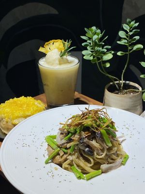 Truffle Linguine  at Root Vegan - 本原純素 in Hong Kong Island