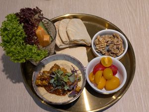 Ma po tofu hummus at Root Vegan - 本原純素 in Hong Kong Island