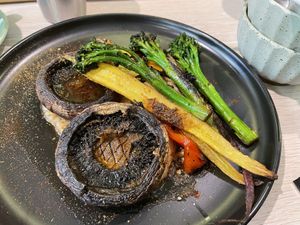 Portobello and veg on butter bean pureee  at Root Vegan - 本原純素 in Hong Kong Island
