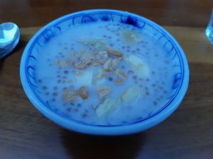 Tapioca pearls dessert with coconut milk, banana and roasted peanuts at Que Toi in Langon