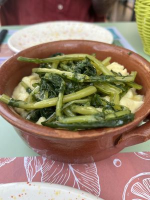 Fave e cicorie   at Cime Di Tapas in Monopoli