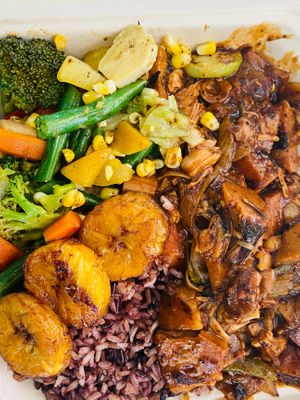 BBQ Jackfruit Meal at Natuurlik in Boynton Beach