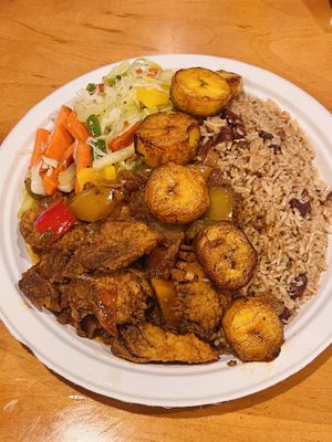 Brown chikn plate - ORDER THIS! It’s amazing!  at Natuurlik in Boynton Beach