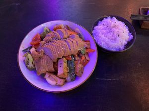 Ngon Vegan Special mit Mock Chicken und Tofu (+2€)  at Ngon Ngon 1970s in Cologne