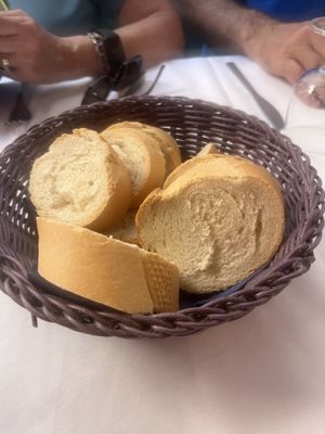 Bread at table  at Trattoria Incadase da Piva in Vernazza